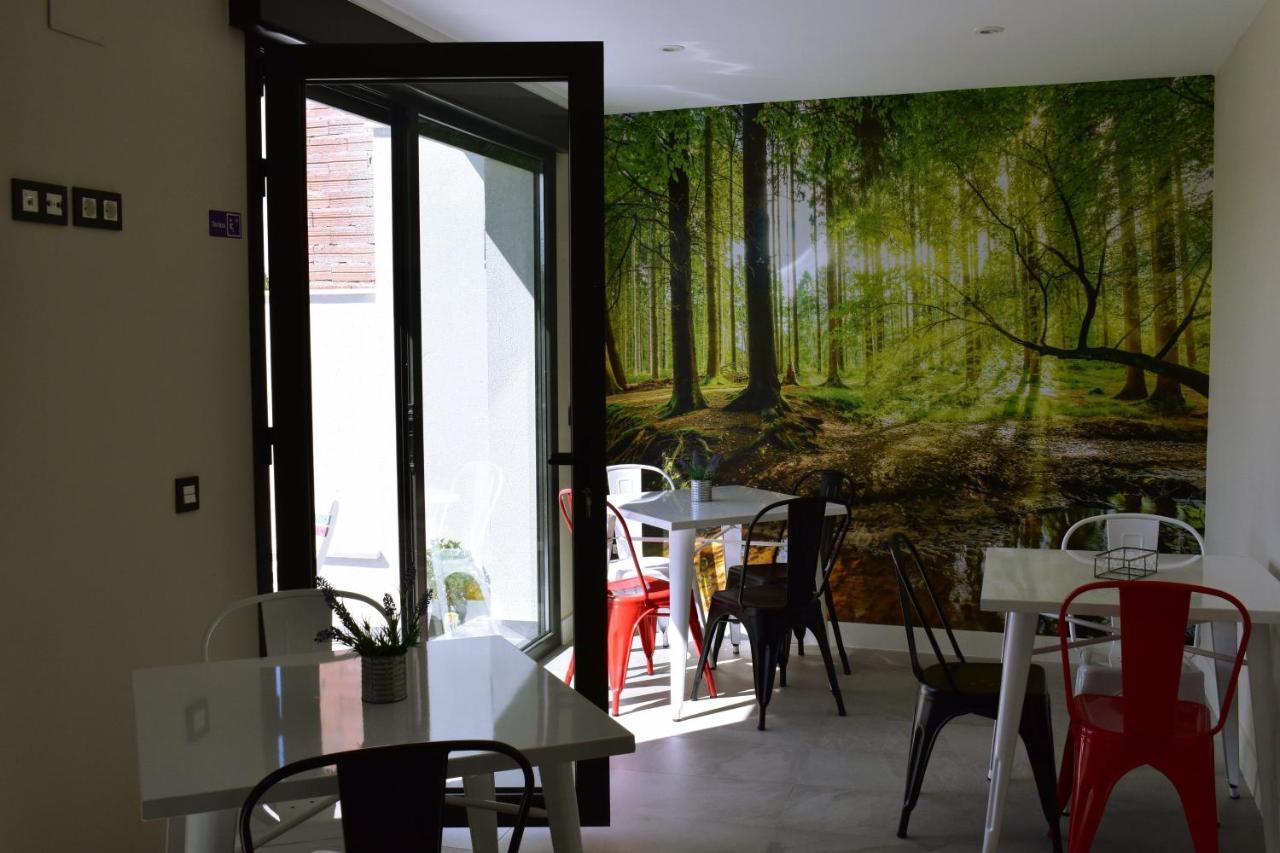 Albergue Hosting Duero Pesquera de Duero المظهر الخارجي الصورة